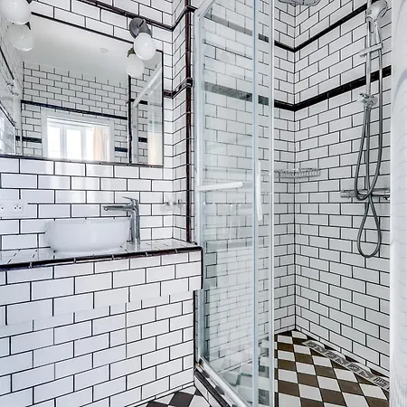 Apartment Buttes-chaumont - Fully-equipped Paris